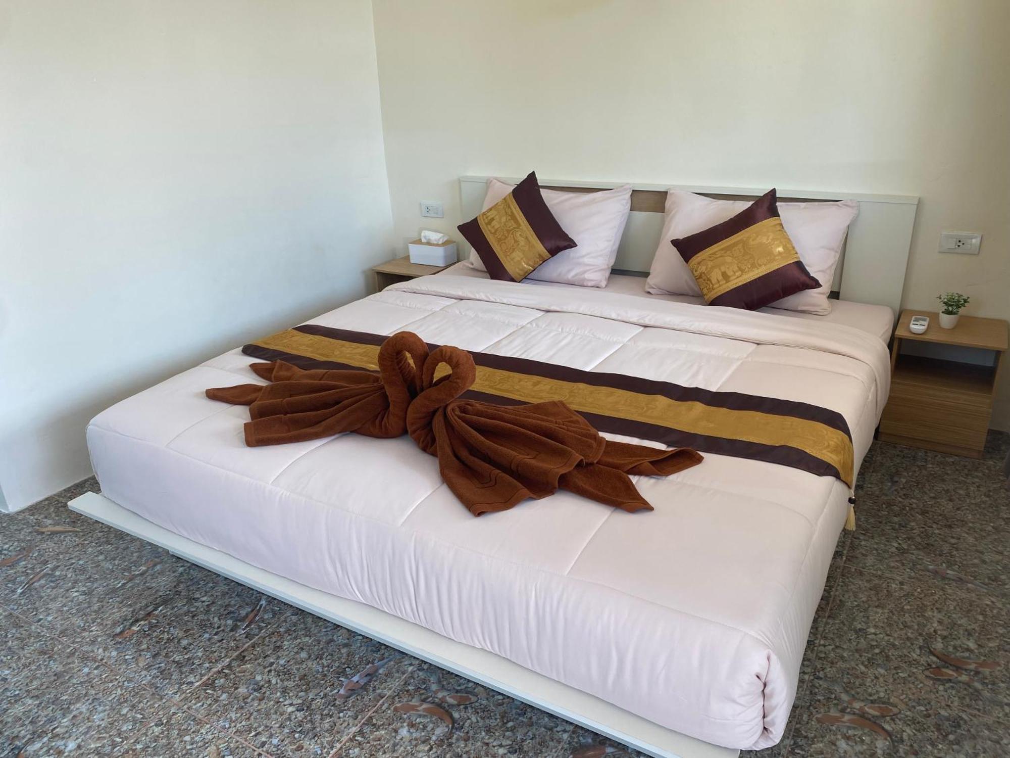 Arya Bungalow Koh Lanta Exterior photo